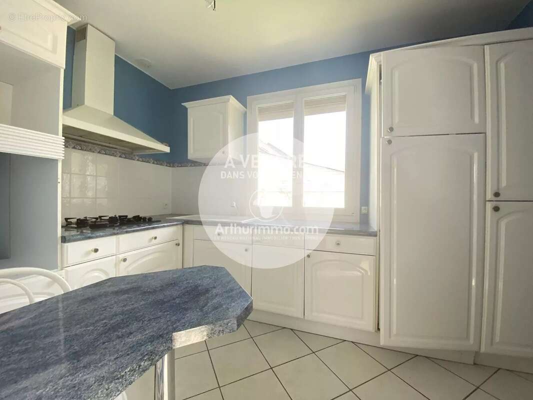 Maison à LA CHAPELLE-SUR-ERDRE