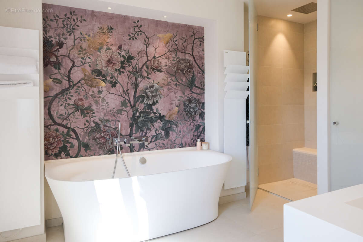 Maison à LA COLLE-SUR-LOUP