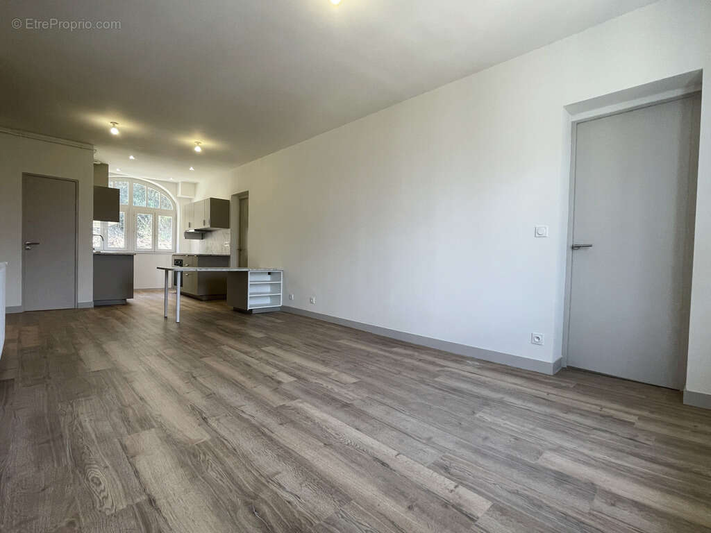 Appartement à VILLARD-BONNOT