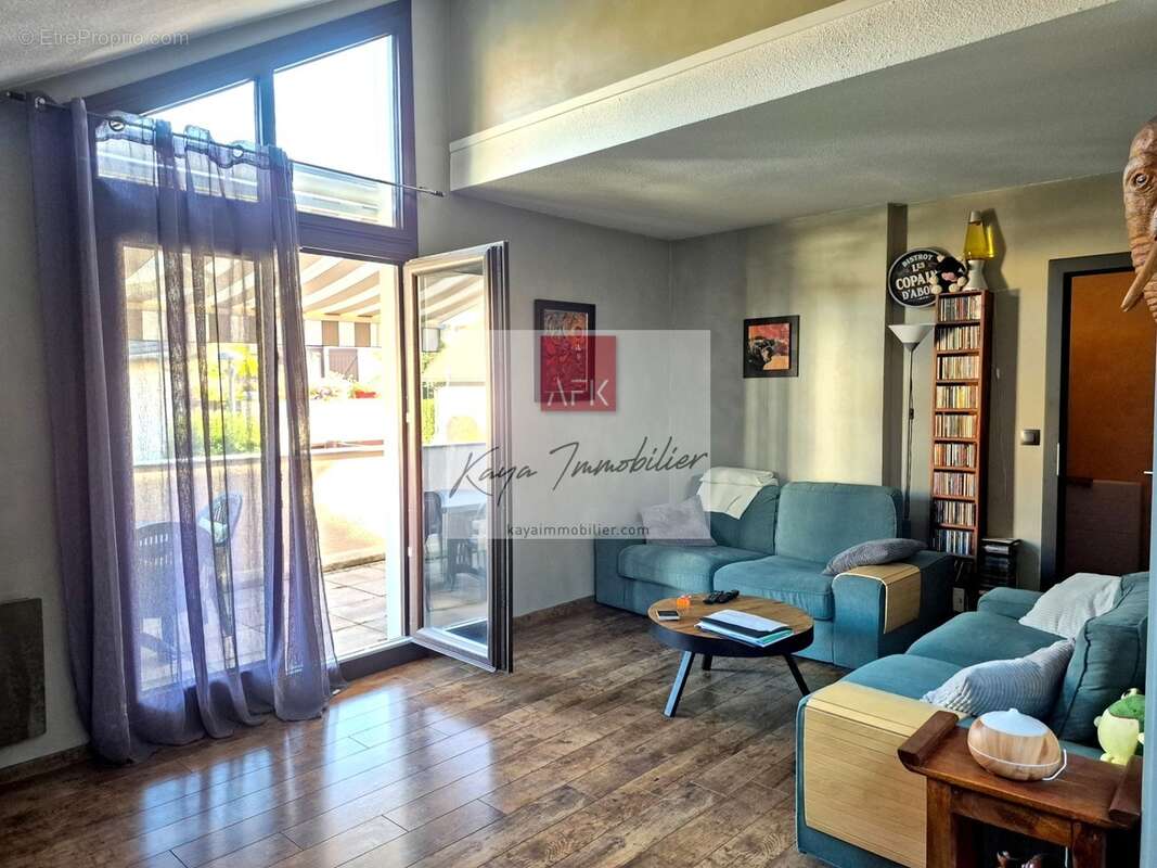 Appartement à AMBILLY