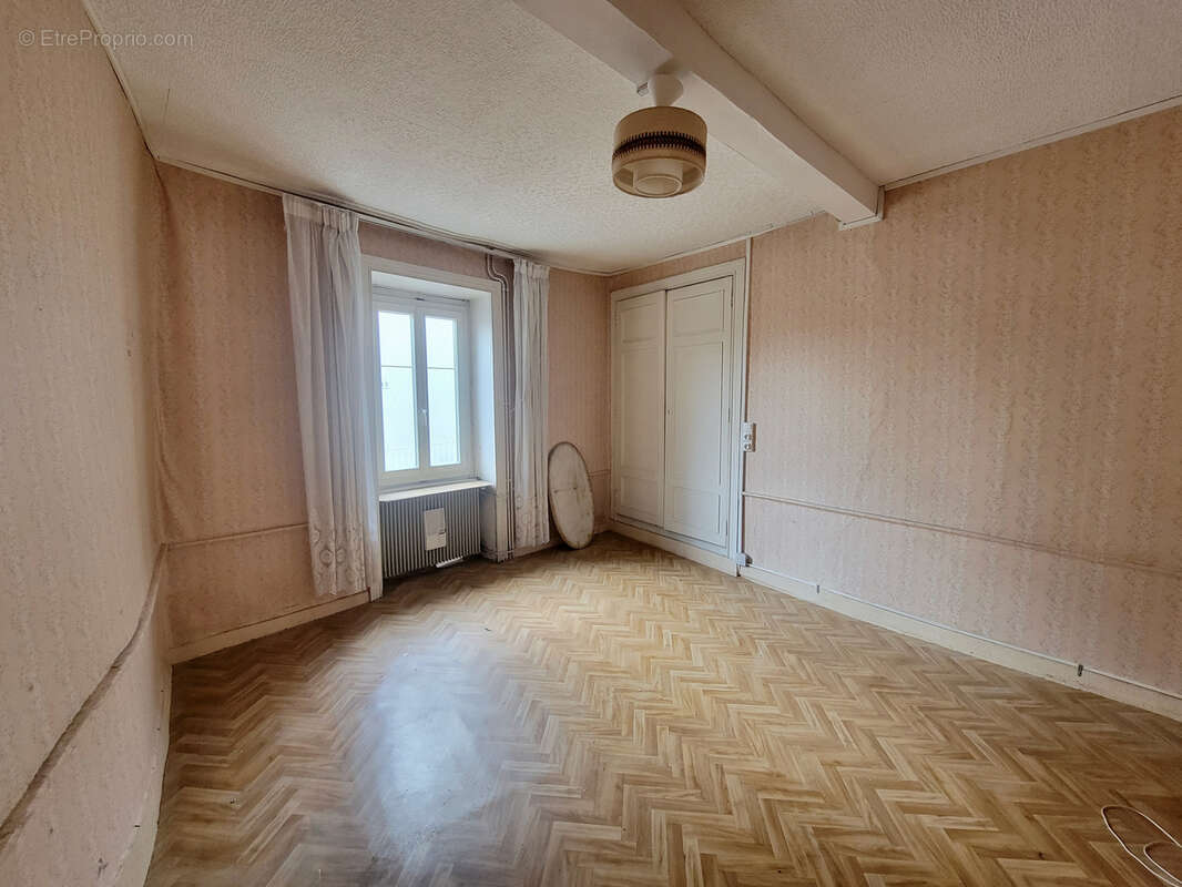 Maison à COURNON-D'AUVERGNE