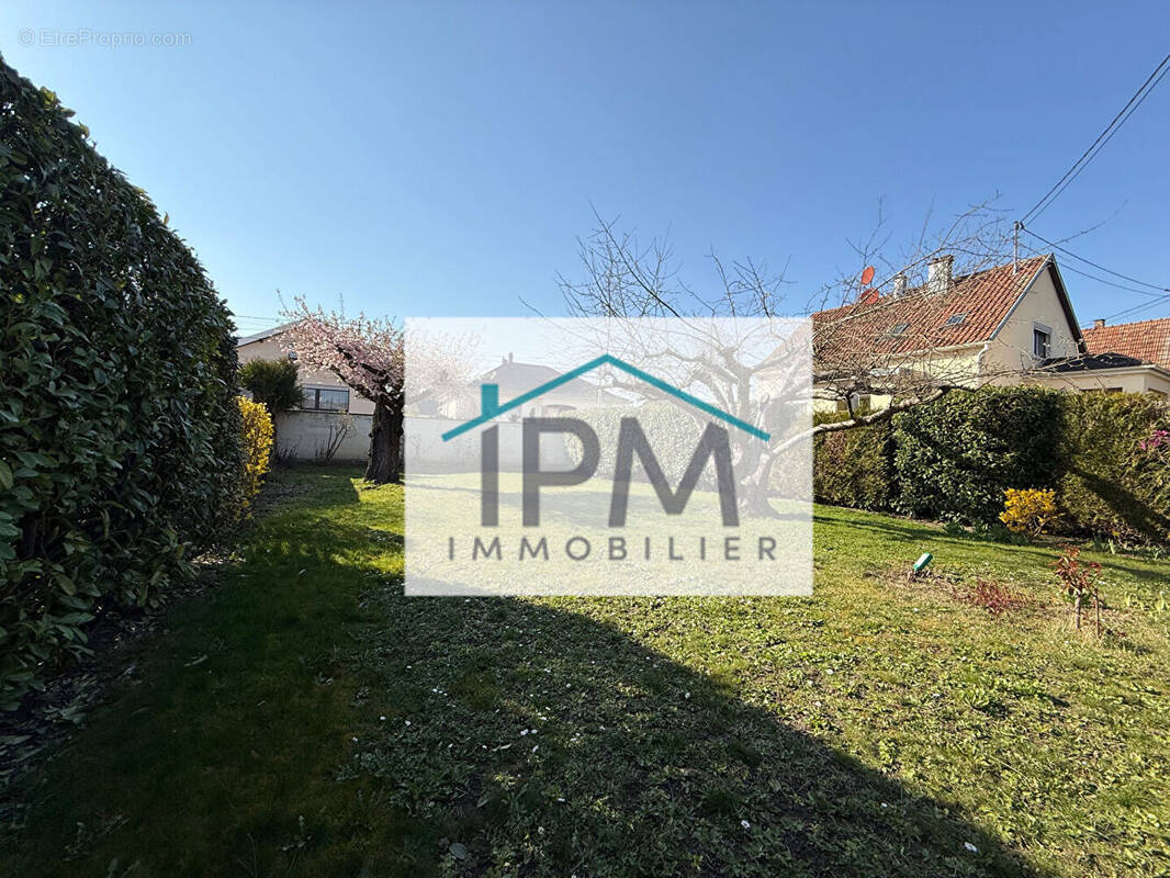 Terrain à GEISPOLSHEIM