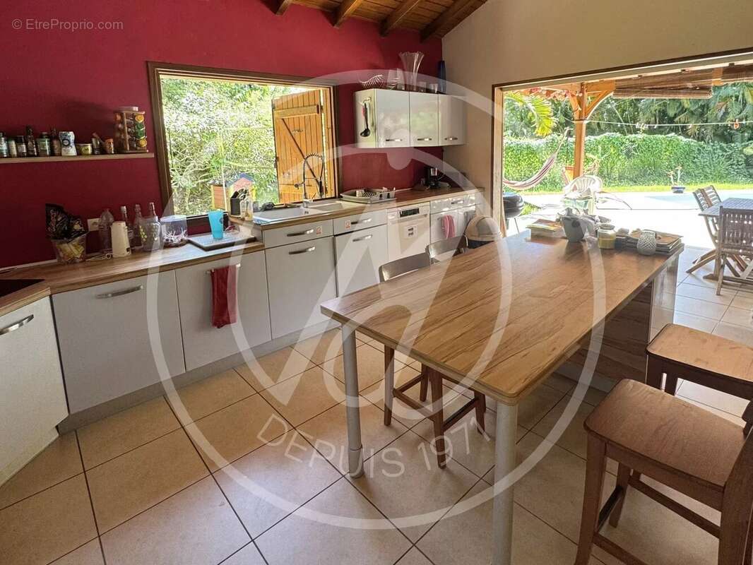 Maison à LE GOSIER