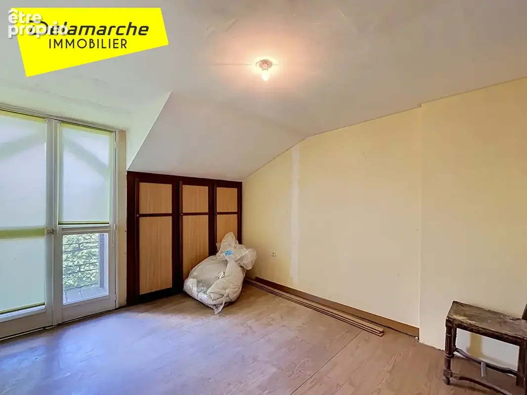 A vendre saint hilaire du harcouet maison familiale  belles surfaces  et appartement individuel a potentiel locatif - photo 15