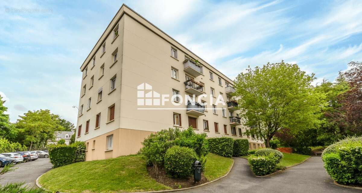 Appartement à CHATENAY-MALABRY