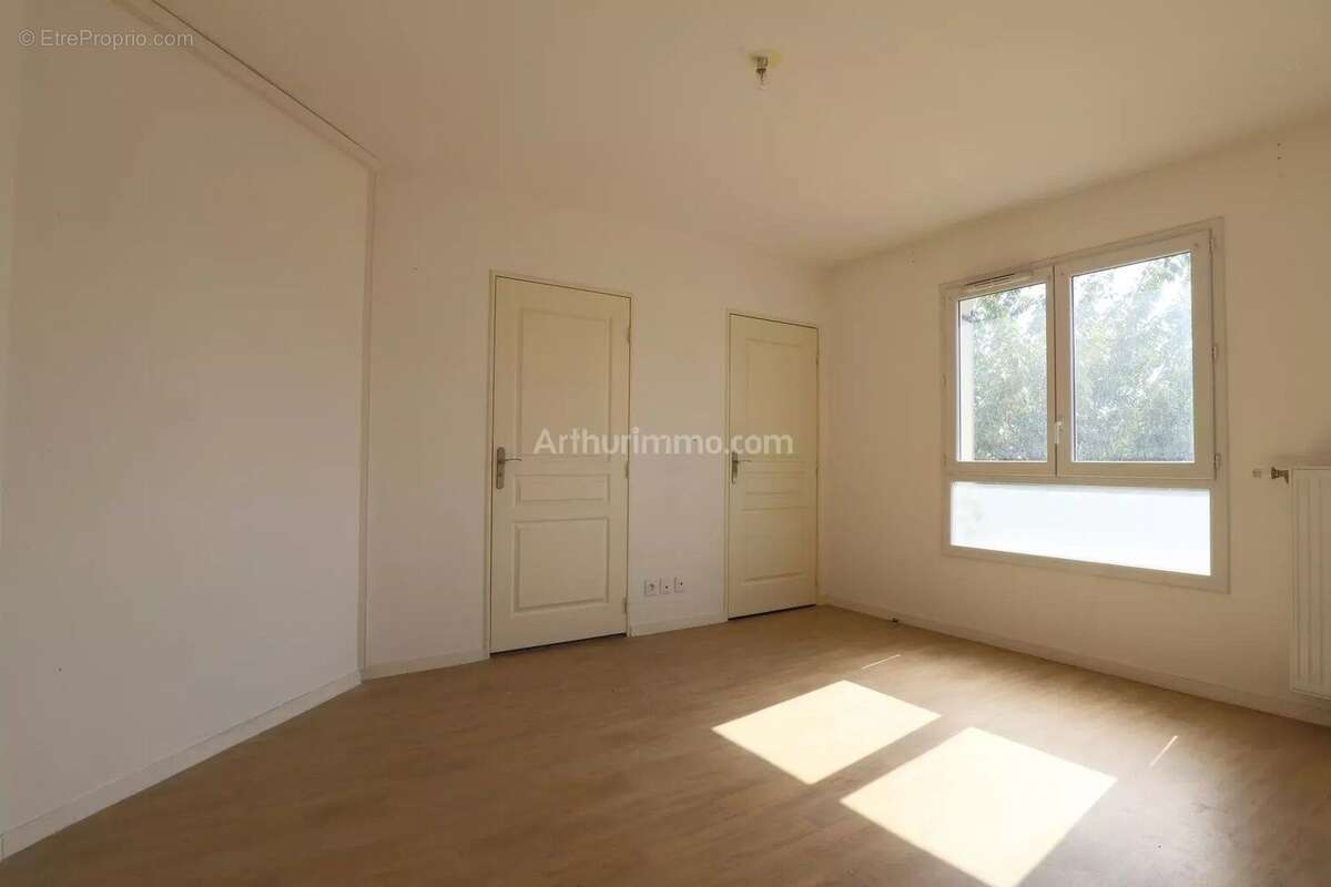 Appartement à ARPAJON