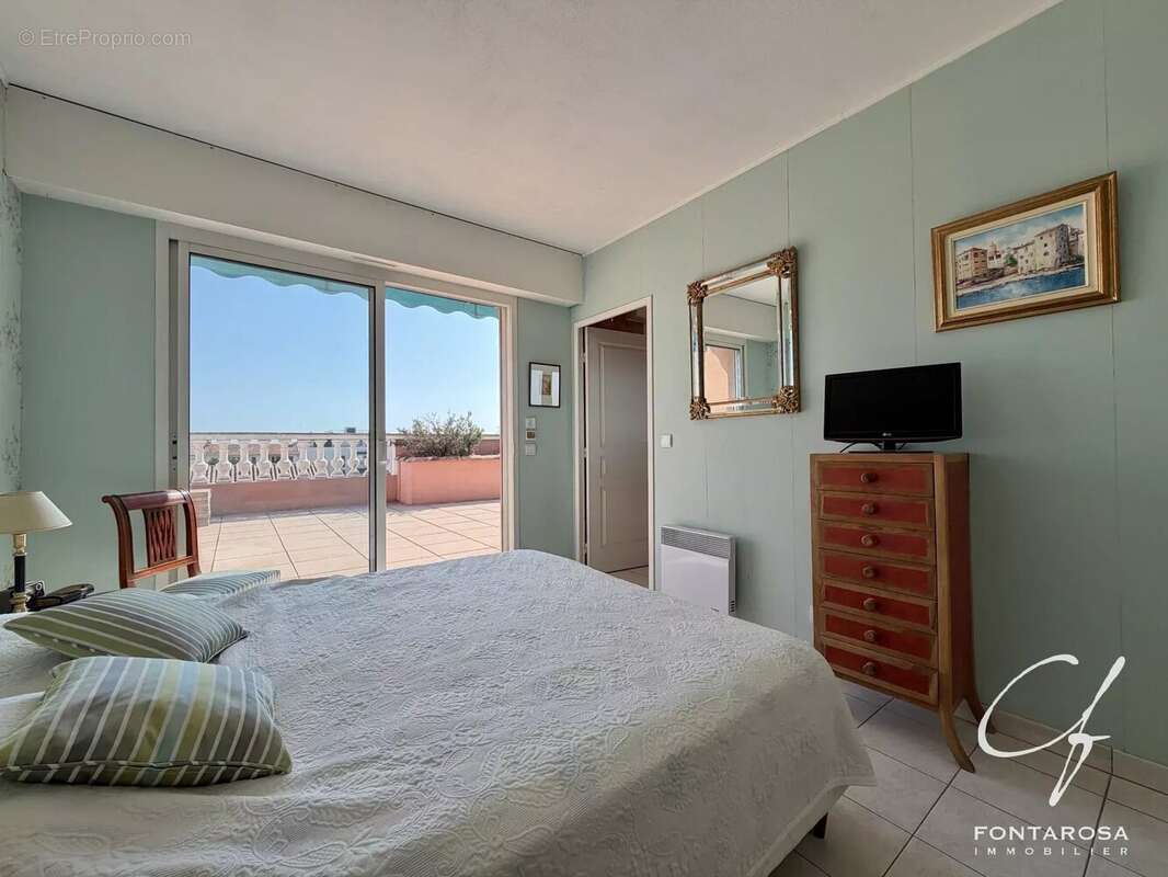 Appartement à FREJUS