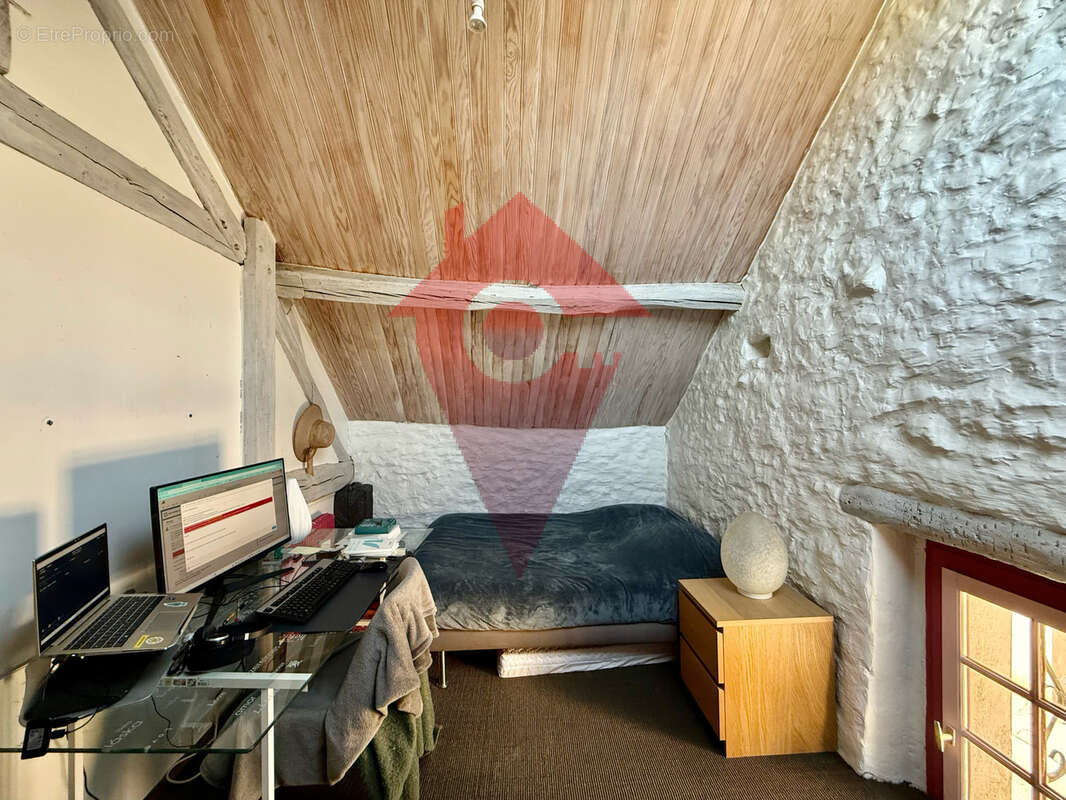 Orgeval : une maison de caractère au charme intemporel - photo 8