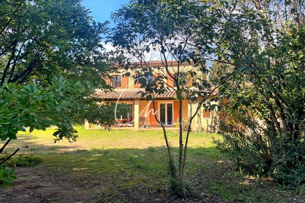 Maison à MAUSSANE-LES-ALPILLES