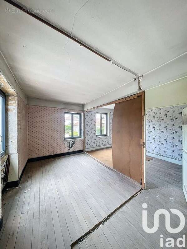 Photo 3 - Appartement à LENTILLY
