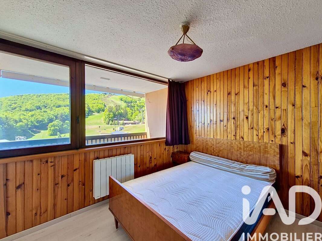 Photo 4 - Appartement à BESSE-ET-SAINT-ANASTAISE