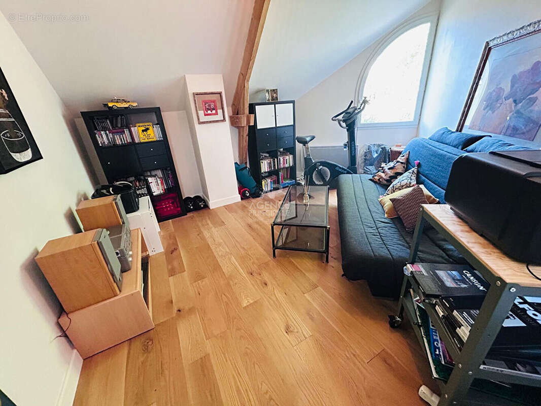 Maison Vaux Sur Seine 8 pièce(s) 203 m2 - photo 13