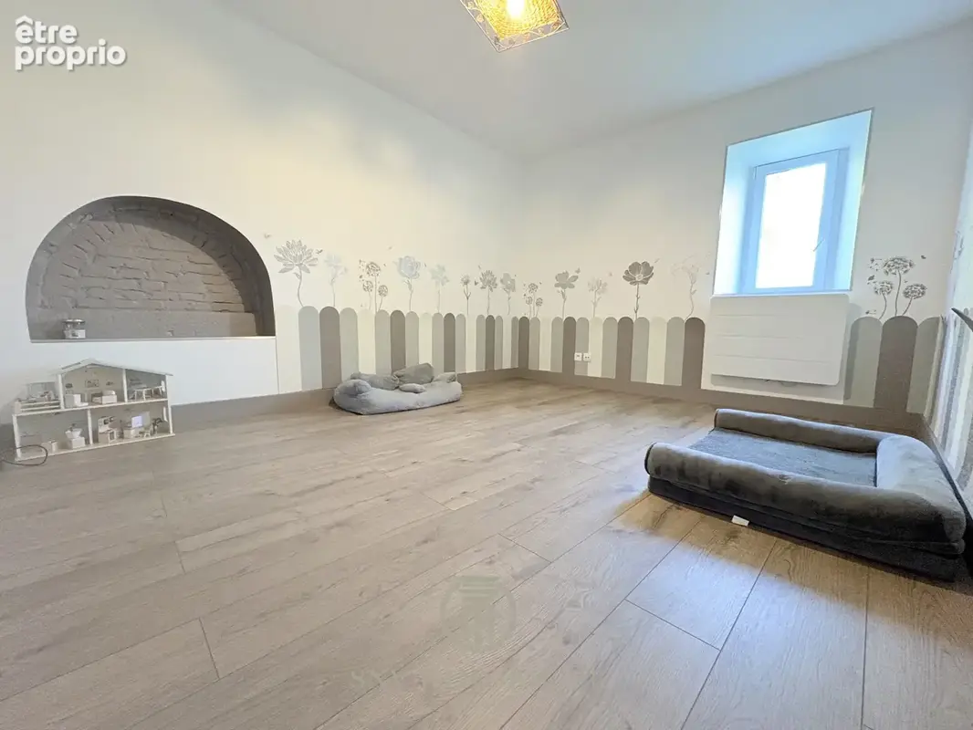 Maison familiale - 5 chambres - piscine couverte - dépendances et garage - photo 10