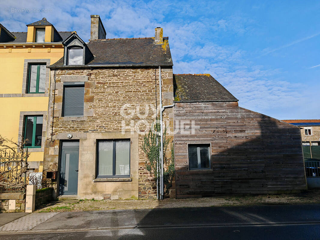 Maison à LA BOUSSAC