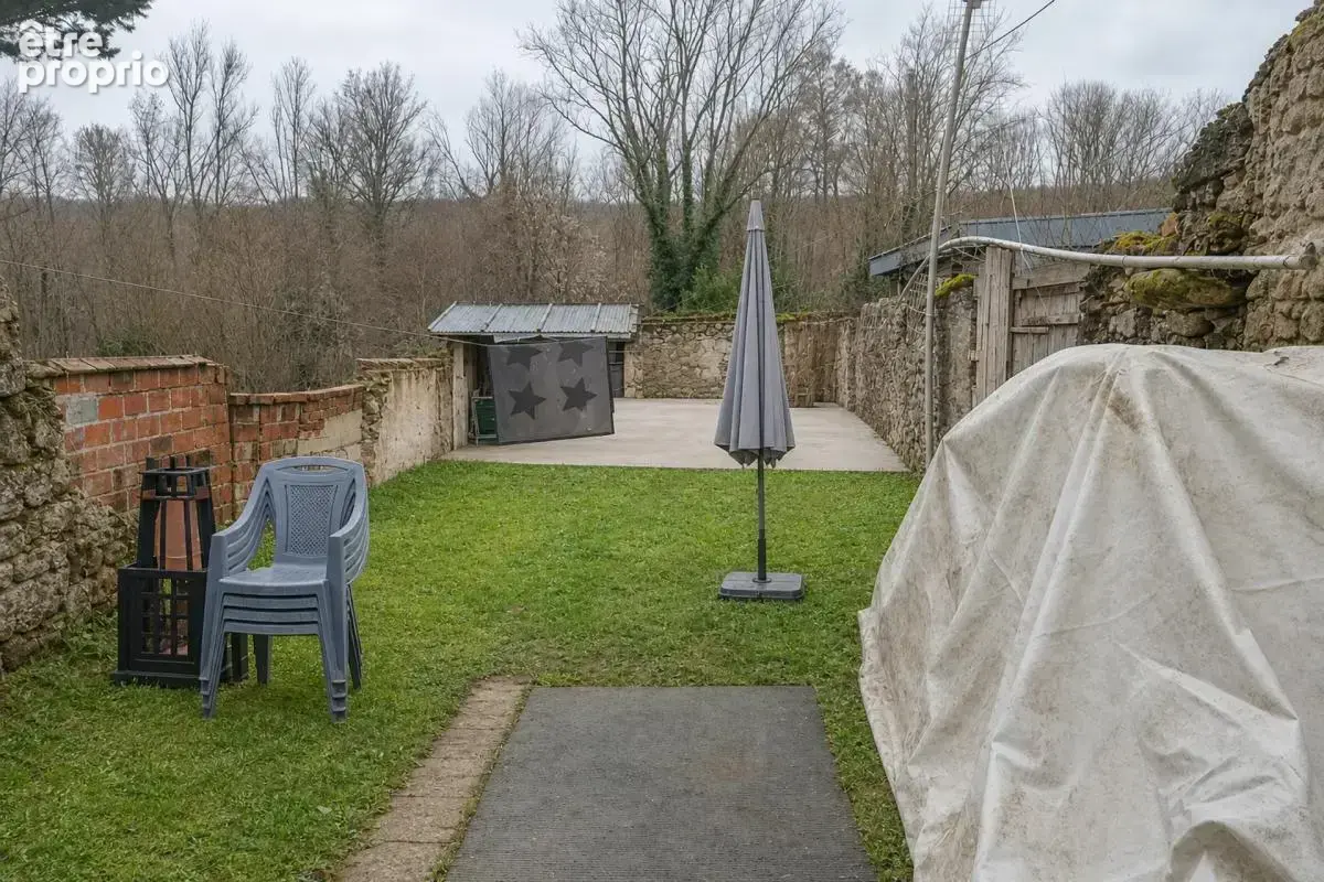 Loft de 55 m² à rénover avec jardin – toutes commodités à pied - photo 10