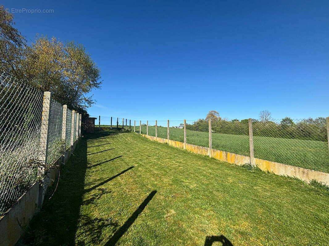 Maison à HARDRICOURT