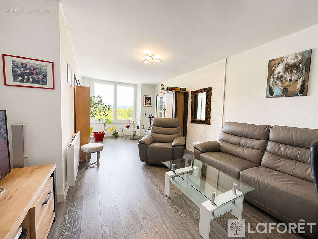 Appartement Vaux-et-Chantegrue 4 pièce(s) 90 m2 - photo 2