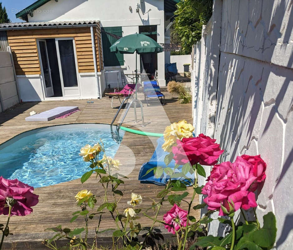 Maison à LA TREMBLADE