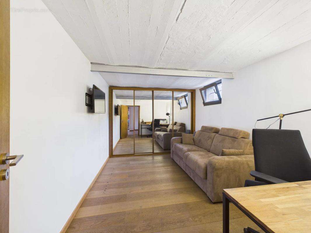 Maison à SAINT-MAUR-DES-FOSSES