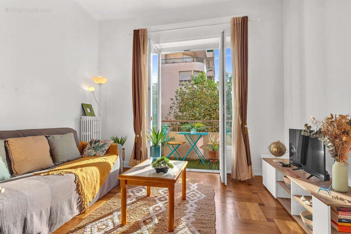 Appartement à NICE