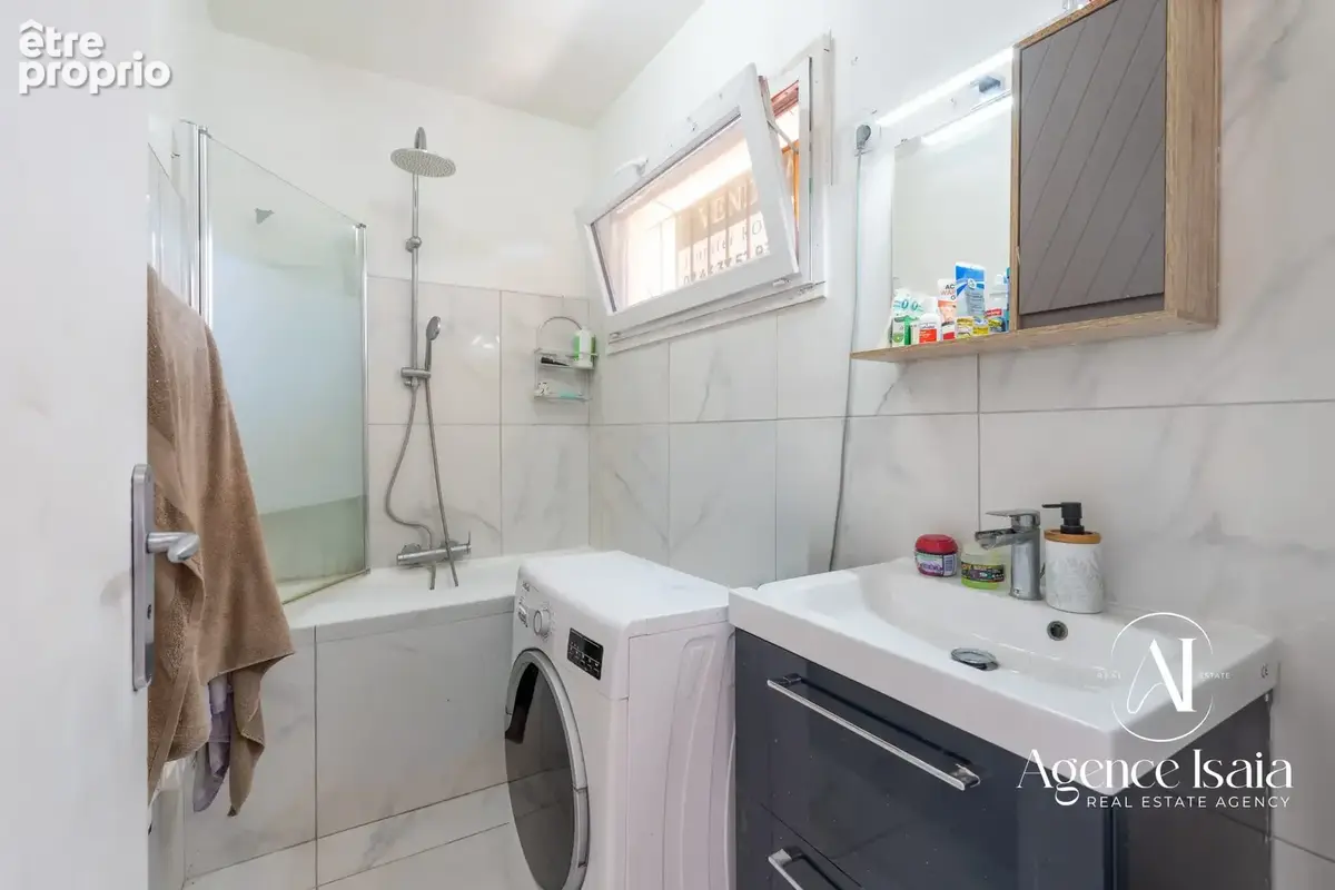 Appartement 2 pièces 40 m² à vendre à Bormes-Les-Mimosas (83230) - photo 7