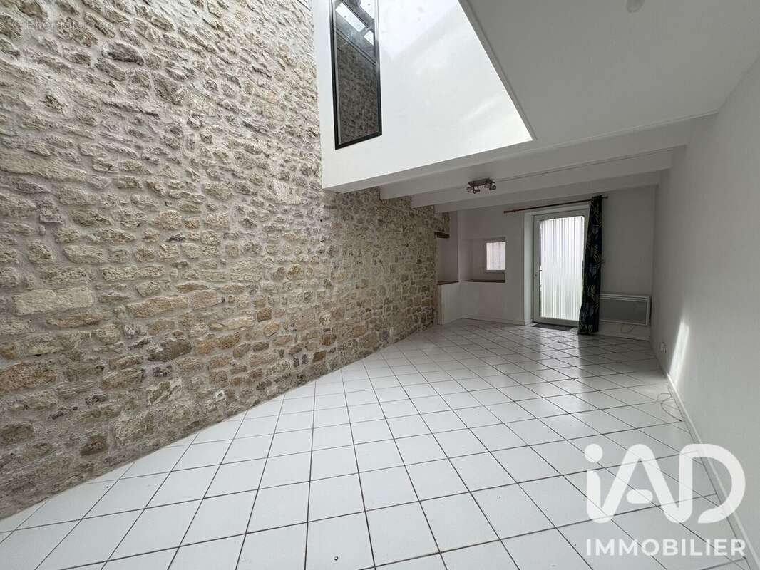 Photo 2 - Maison à BOURCEFRANC-LE-CHAPUS