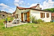 Maison à VILLEFERRY
