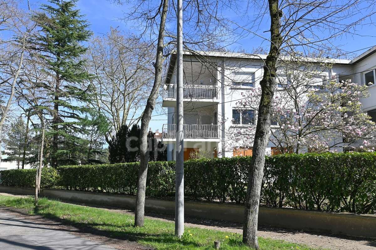 Appartement à vendre 3 pièces - Parc de MAISONS LAFFITTE - photo 6