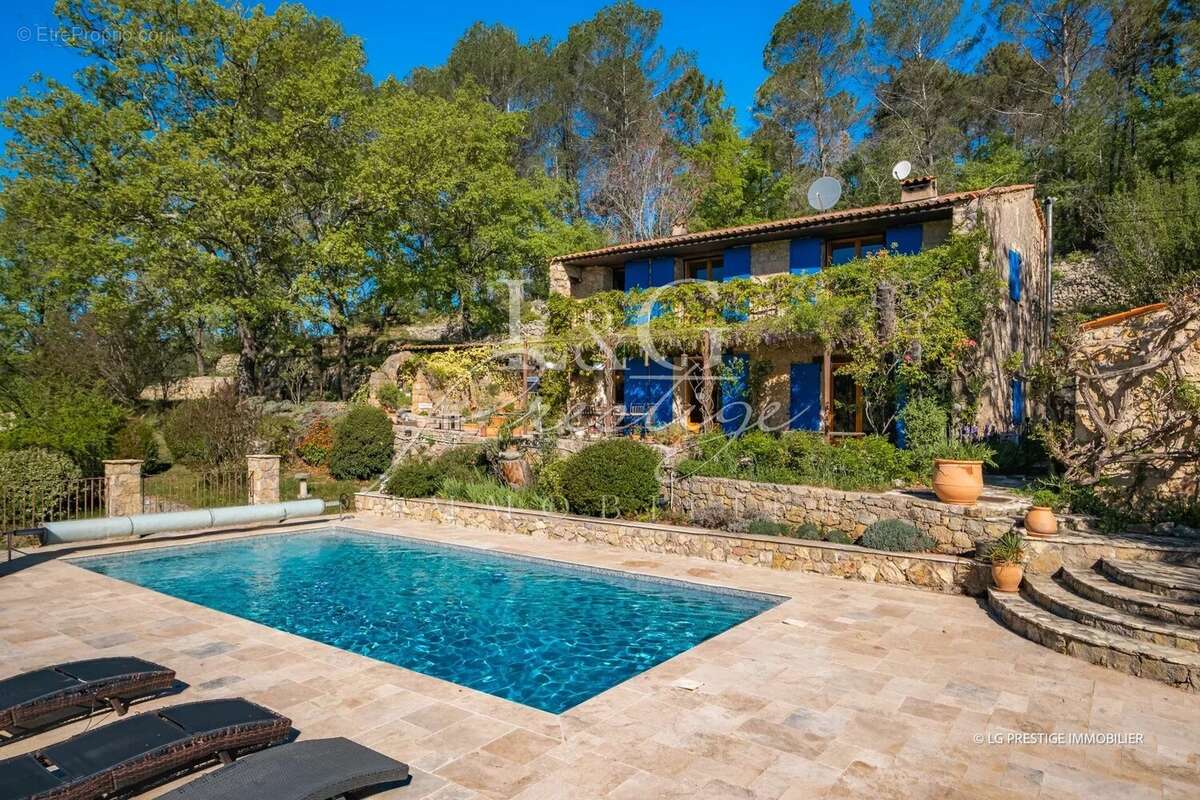 Maison à SAINT-PAUL-EN-FORET