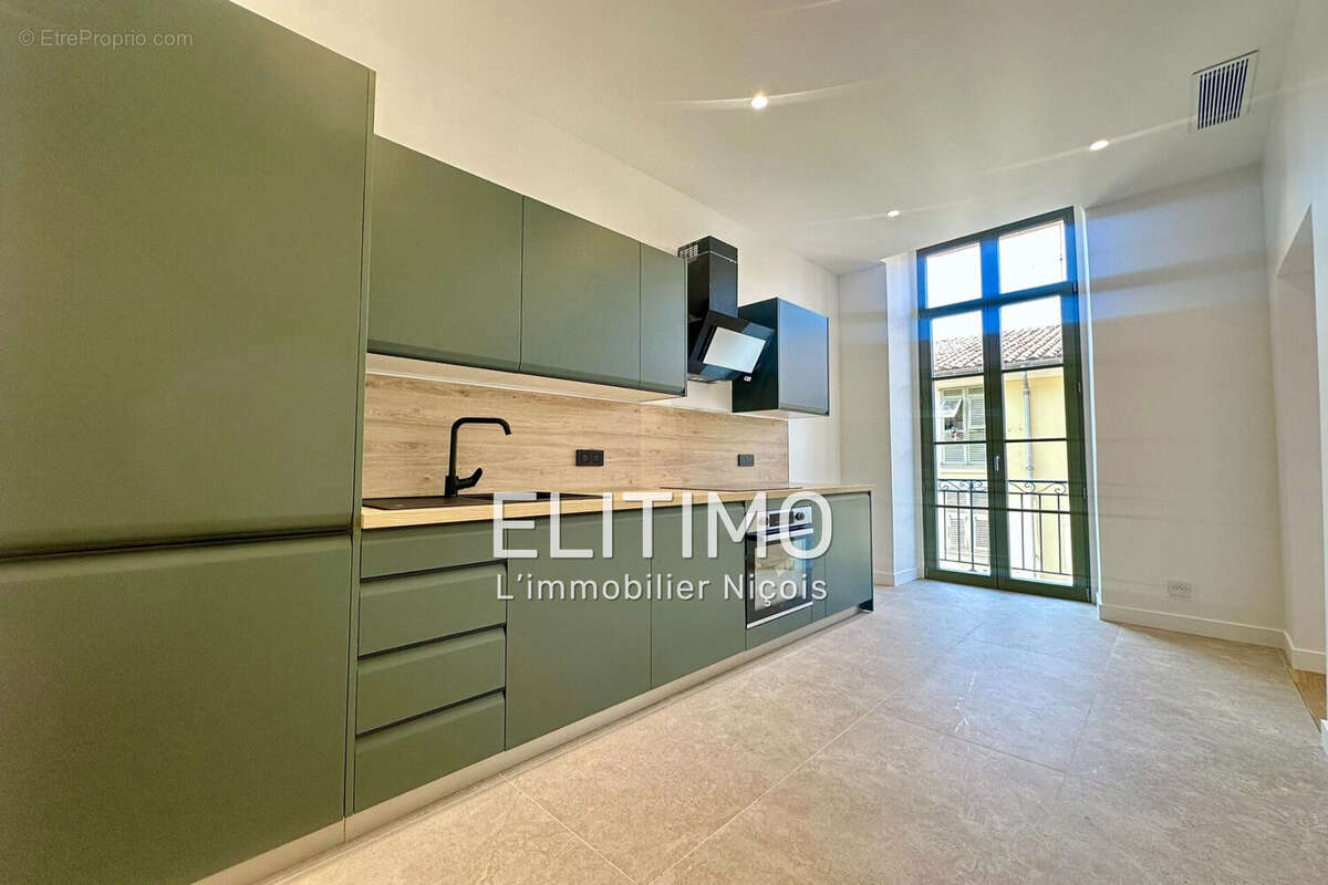 Appartement 71 m² à Nice  - photo 7