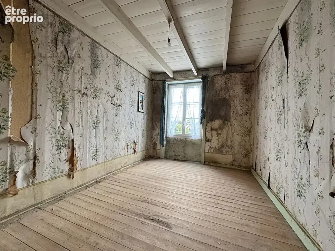 Maison en pierres, à rénover. Ag. du Donjon. - photo 9
