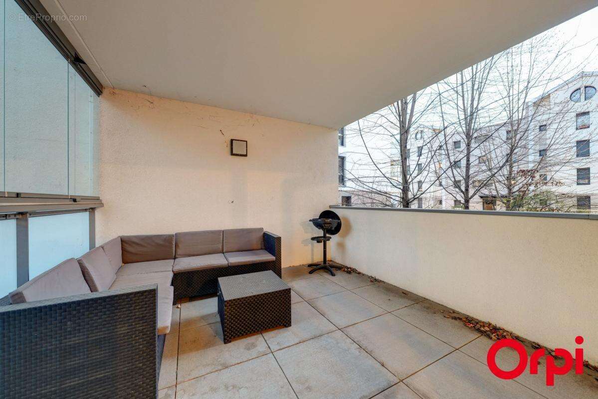 Appartement à LYON-8E