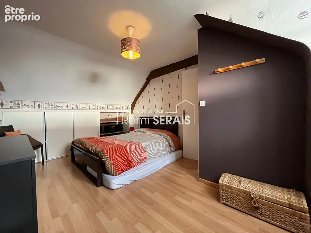 Domfront-en-Poiraie : Ensemble immobilier de deux maisons - photo 8