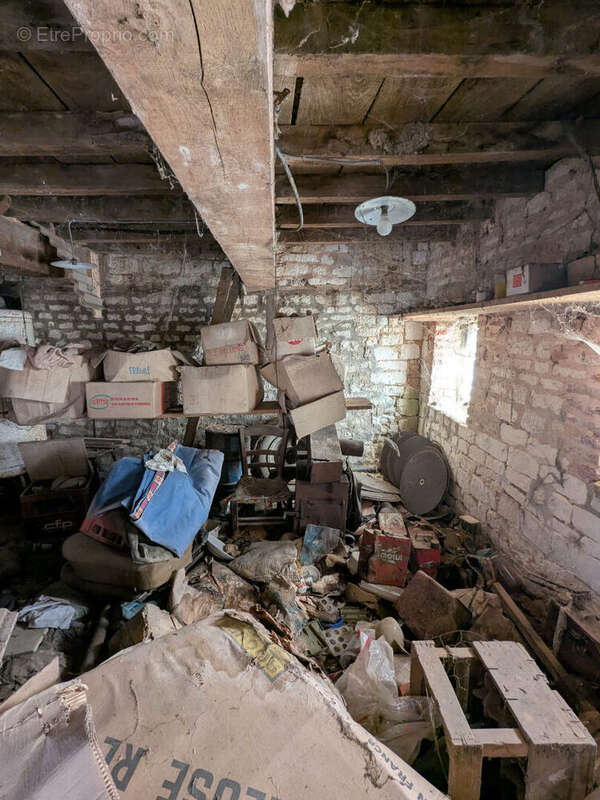 Maison à VIGNEUX-HOCQUET