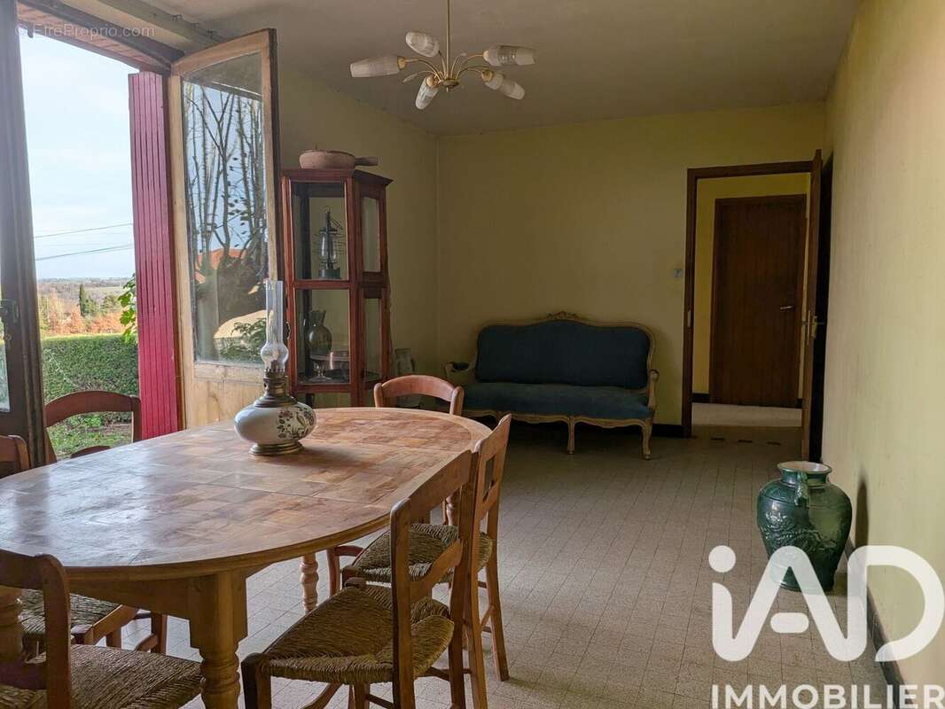 Photo 4 - Maison à SAINT-JUERY