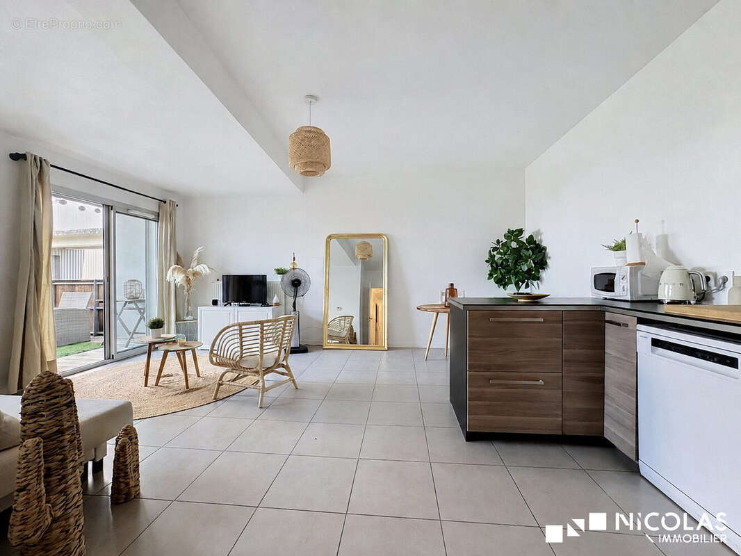 Appartement 62 m² à Bordeaux  - photo 3