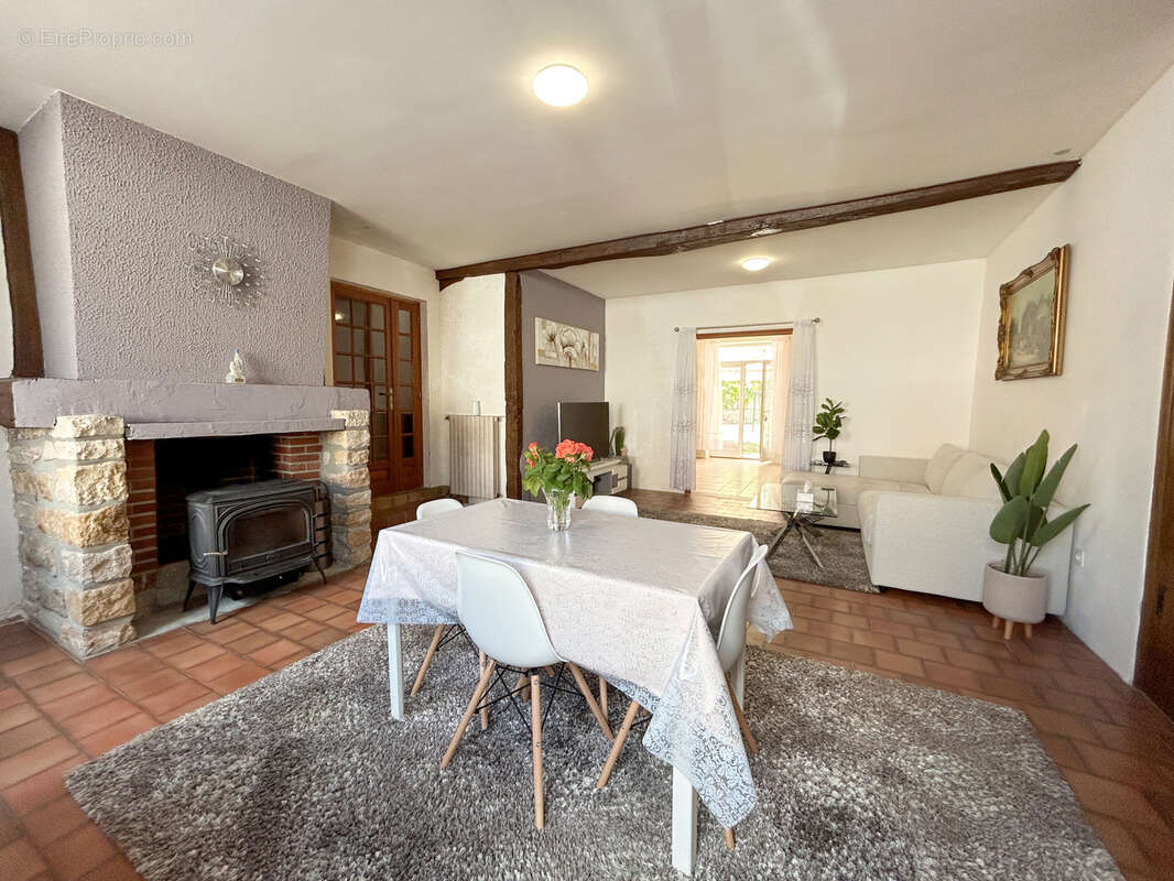 Immeuble à vendre Bézenet - photo 9