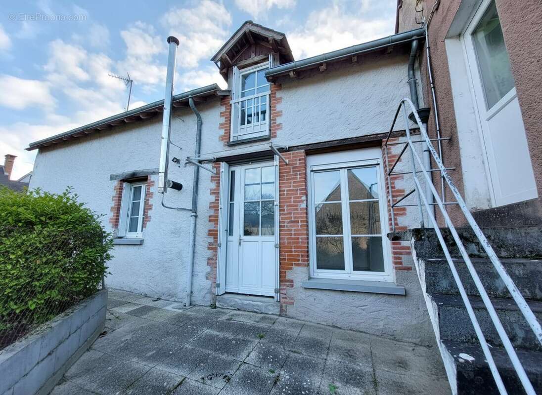 Maison à VEIGNE
