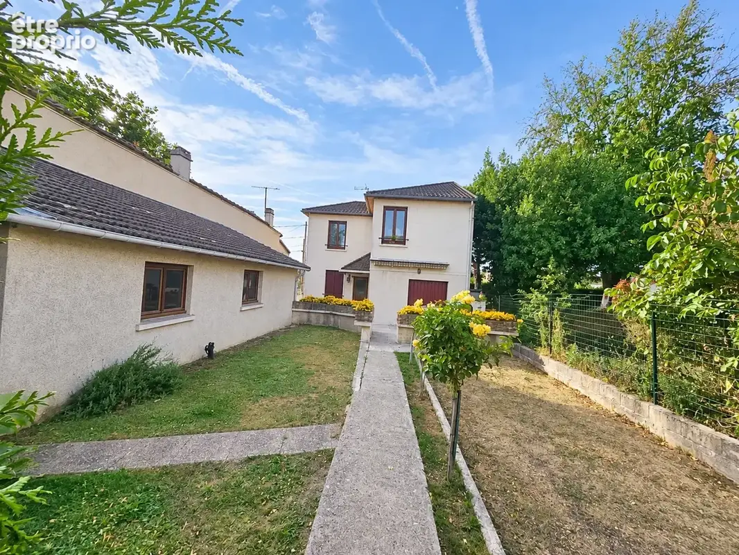 Photo Maison à Villiers-Le-Bel au prix de 291 500€