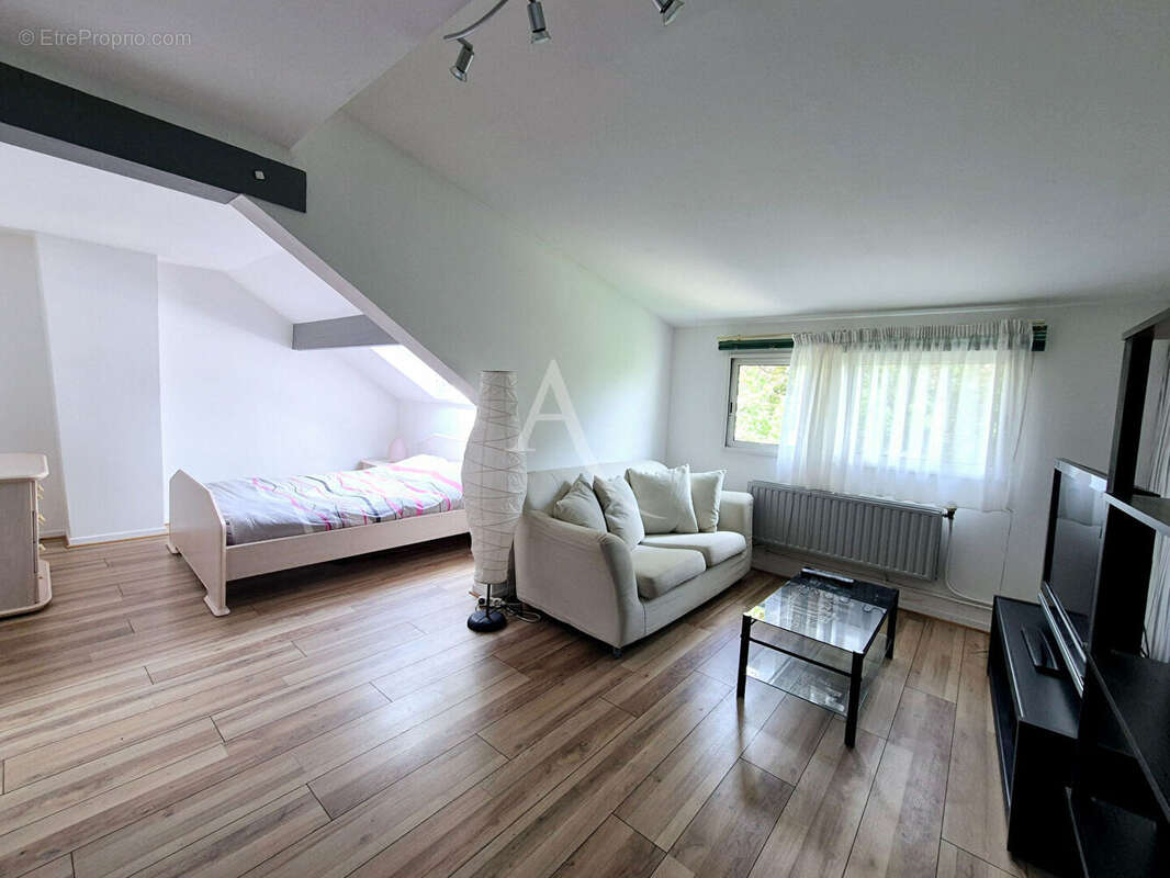 Maison à ROSNY-SOUS-BOIS