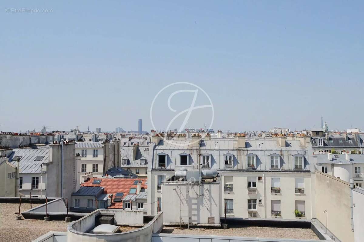 Appartement à PARIS-11E