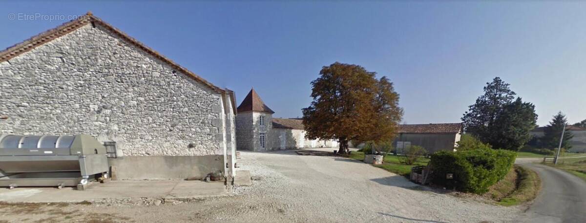 Photo 1 - Maison à SAINT-PERDOUX