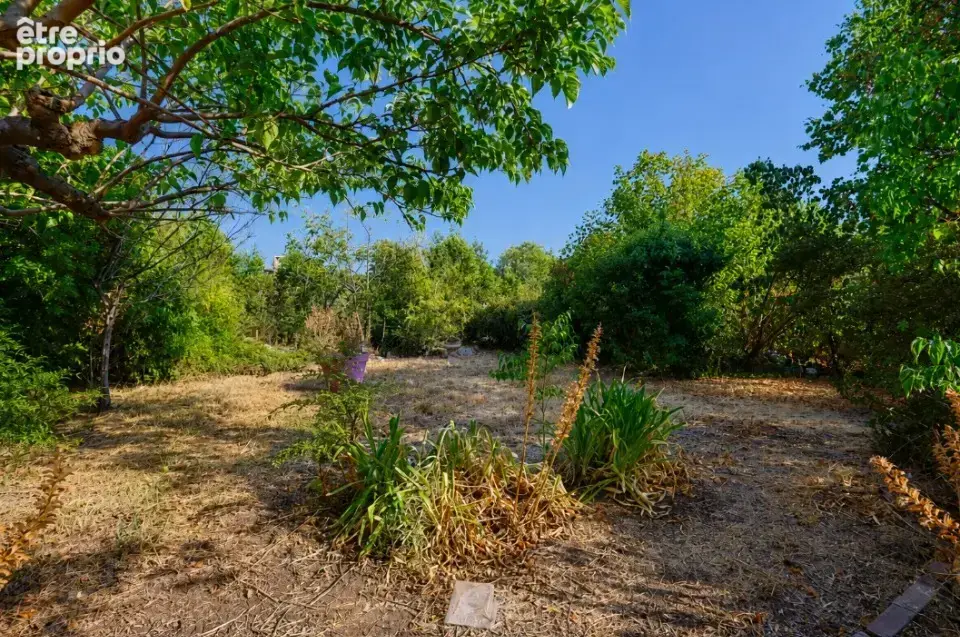 Terrain 184 m² à vendre à Sollies-Pont (83210) - photo 3