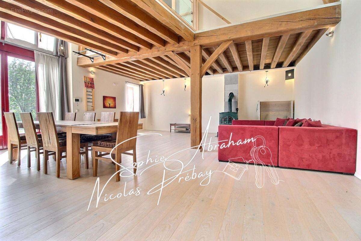 Maison à ANGERVILLE