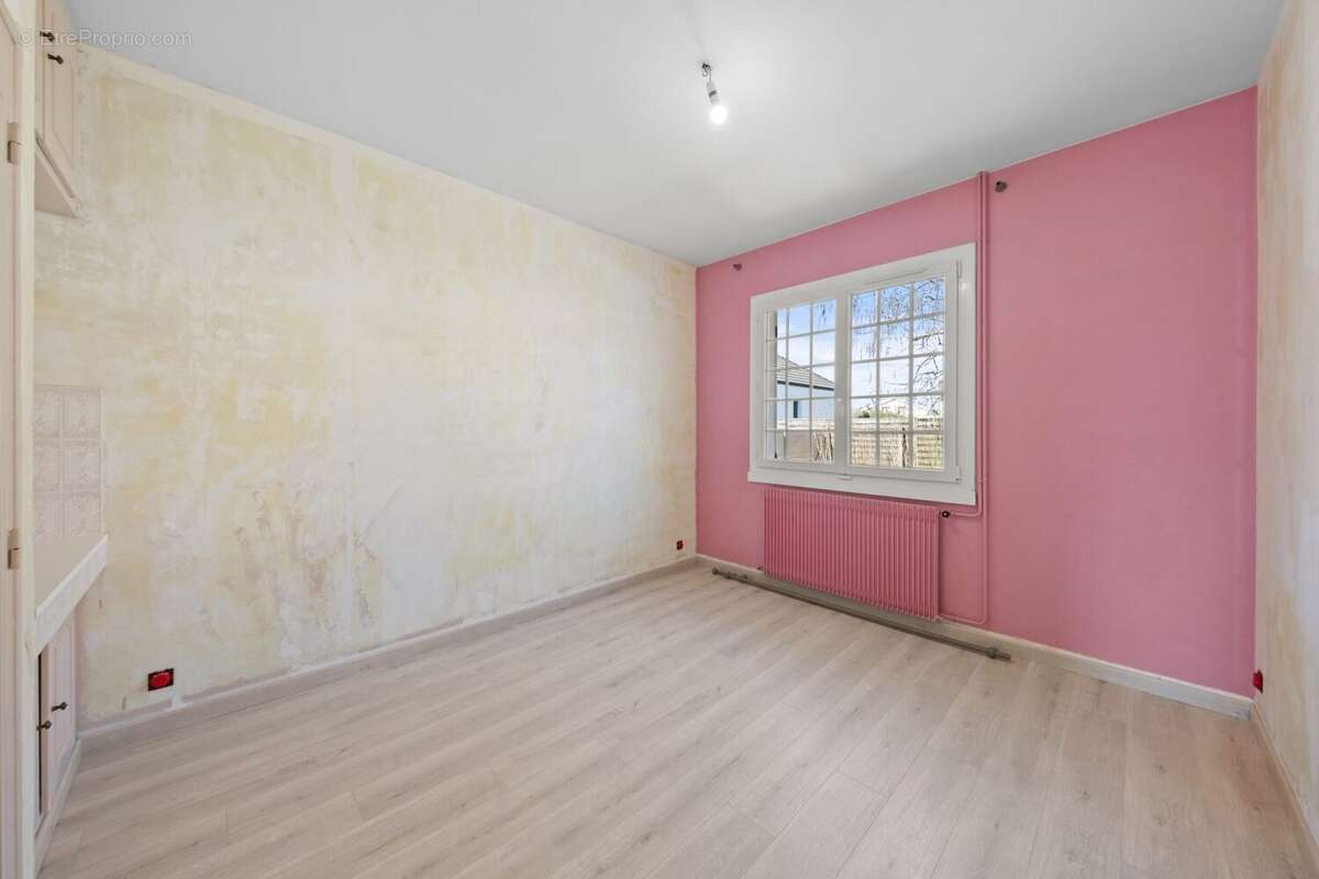 Maison à SAINT-JEAN-DE-LOSNE