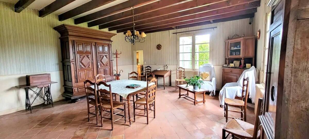 Maison à SAINT-DENIS-DE-PILE