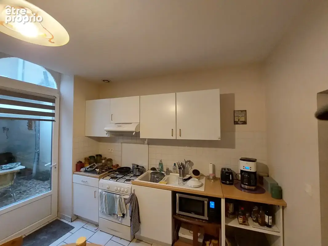 Immeuble de rapport en hyper centre de La Flèche... - photo 2