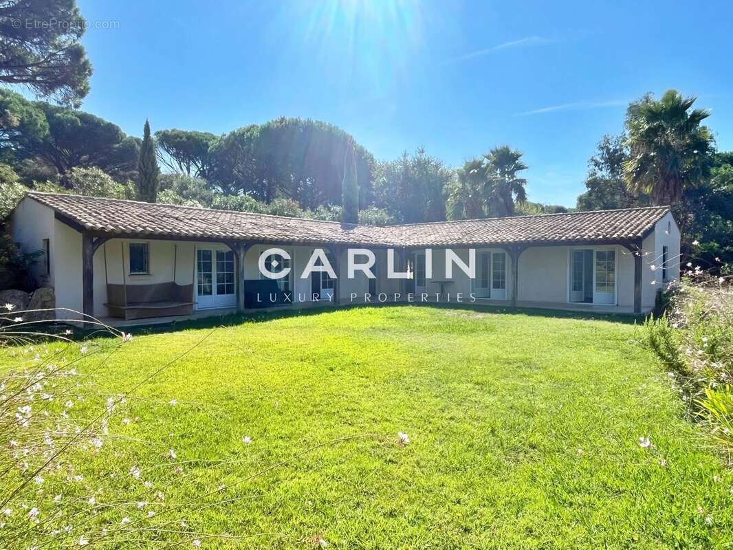 Maison à RAMATUELLE