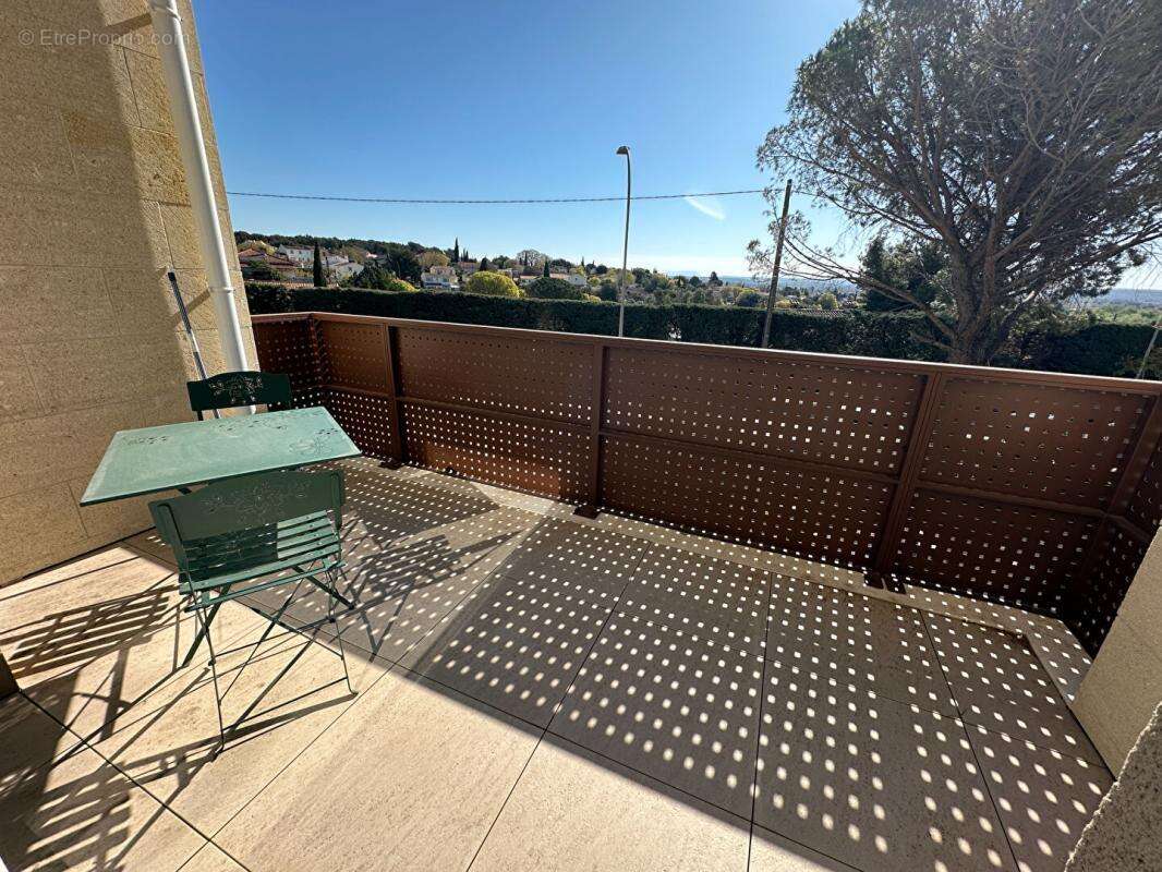 Appartement à SALON-DE-PROVENCE