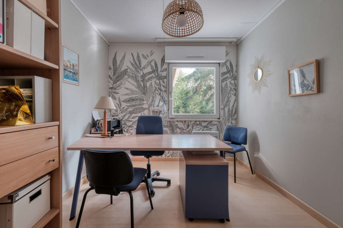 Maison à FONTENAY-LES-BRIIS